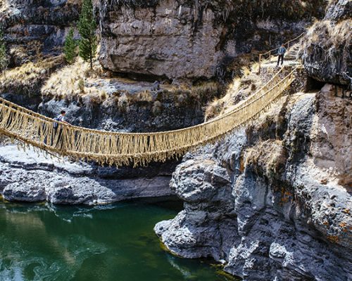Foto-3-Bridge-Qeswachaka-quechua-communities-Cuzco.